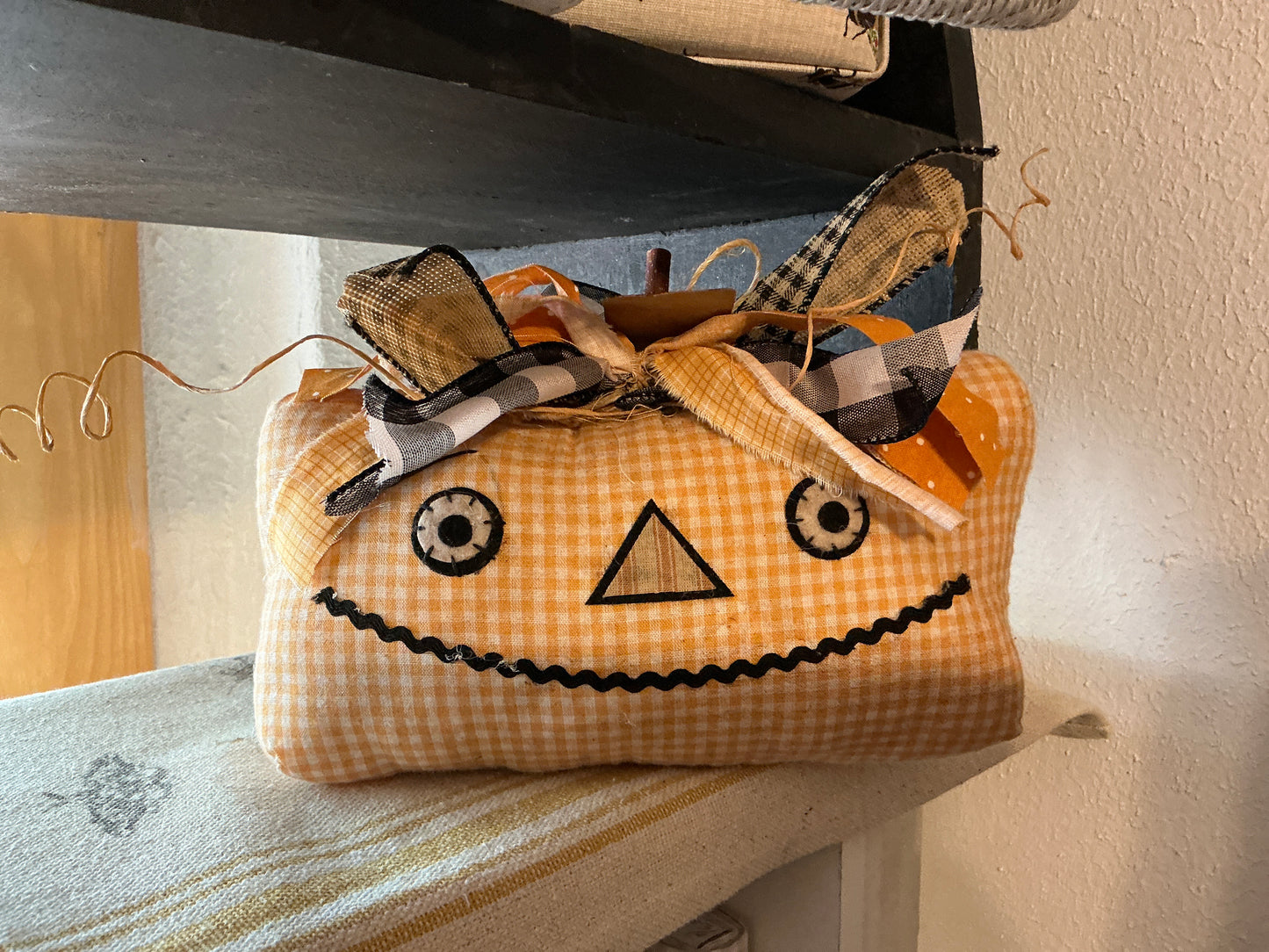 Pumpkin pillow (small)