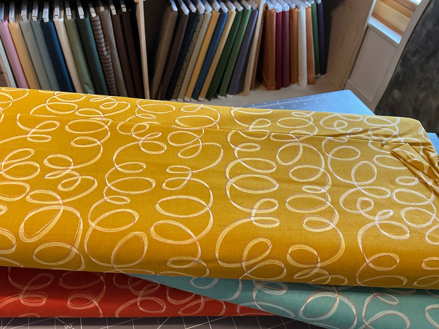 Moda unruly nature gold