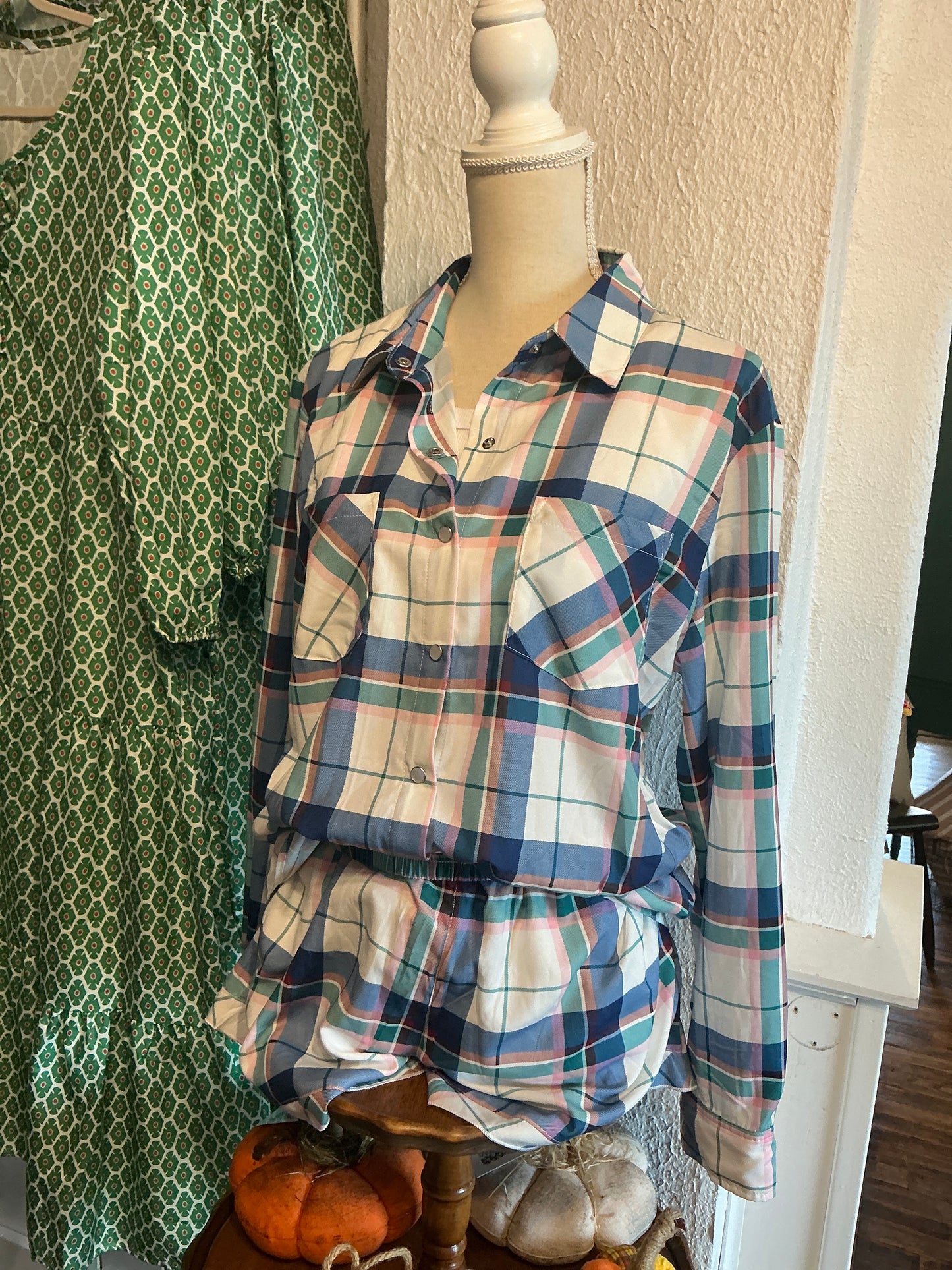 Pearl snap lounge wear set