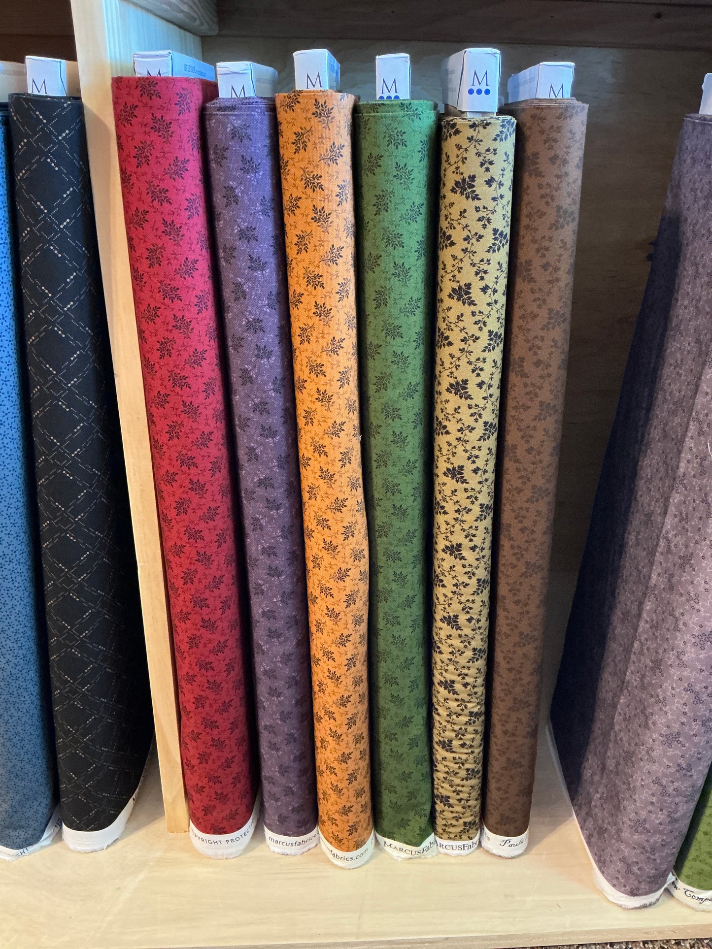 Branches purple 1100D