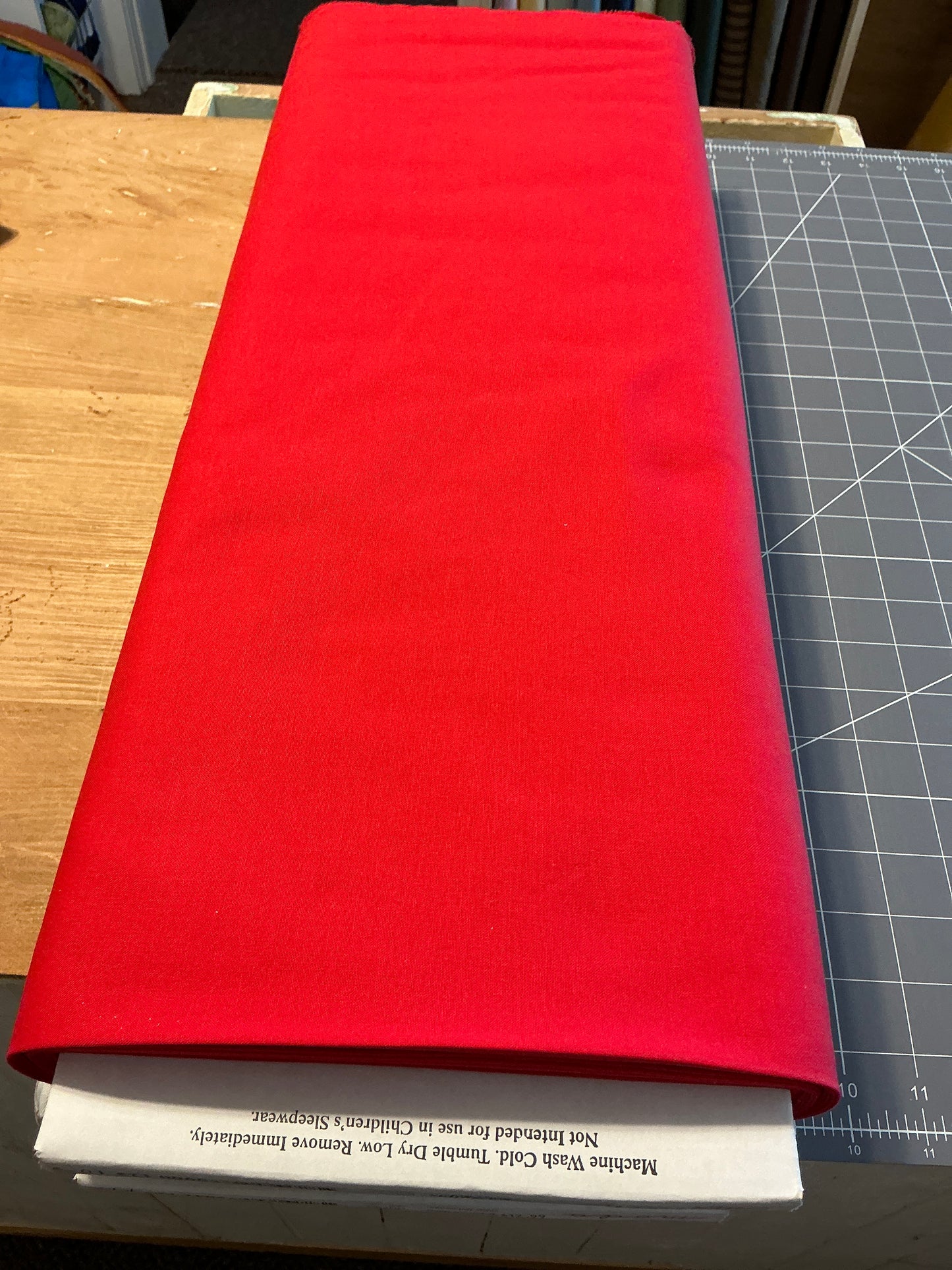 Bella solids Betty red