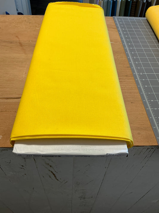 Bella solids 30’s yellow