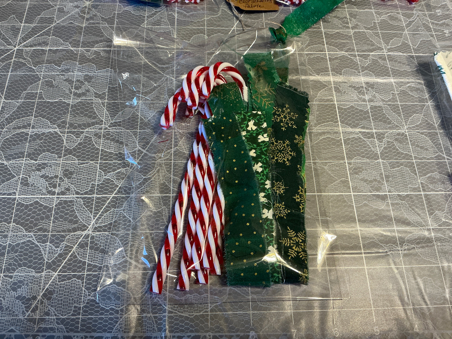 DIY fabric Candy Cane