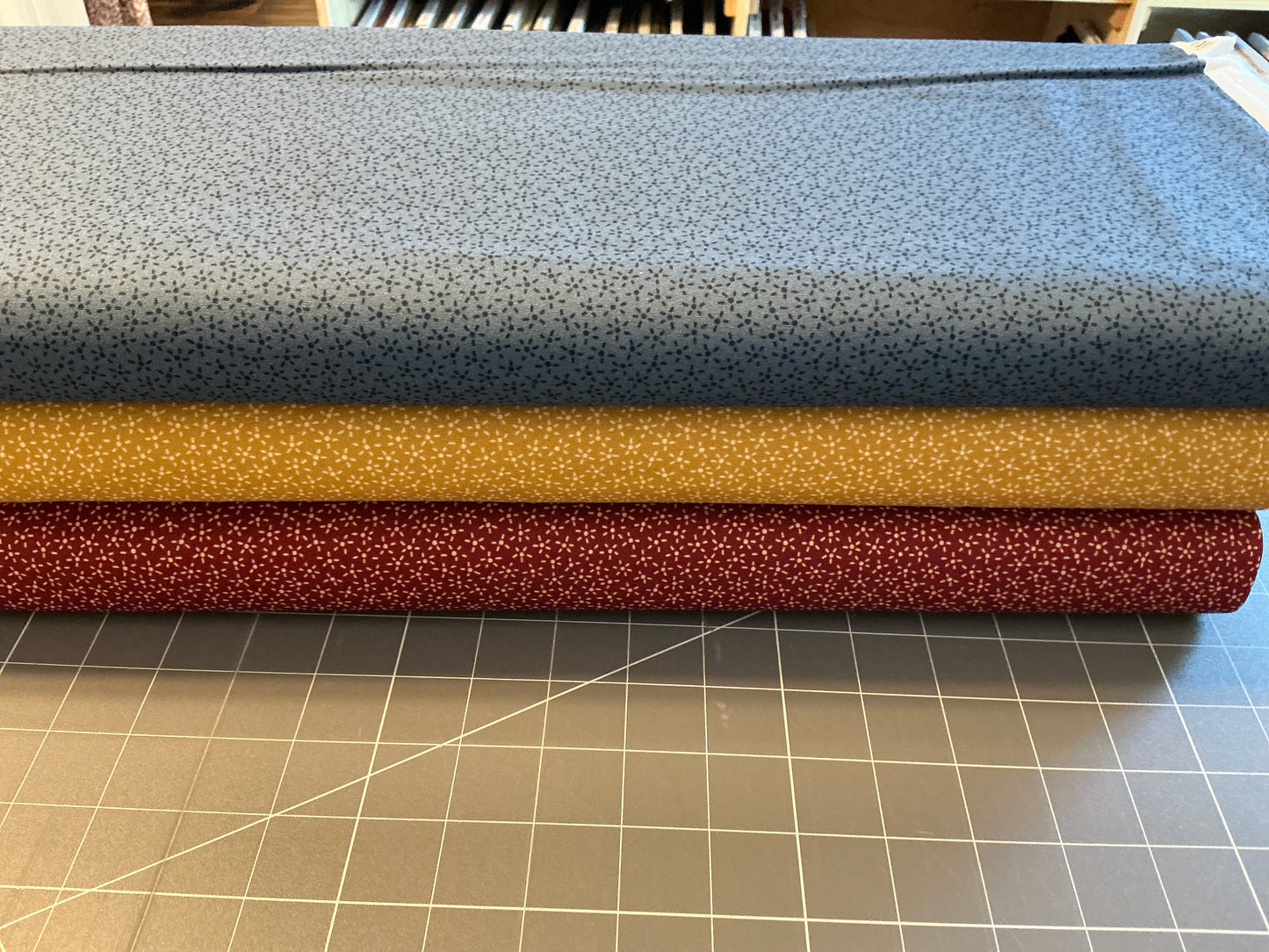 Flower toss blue 104D