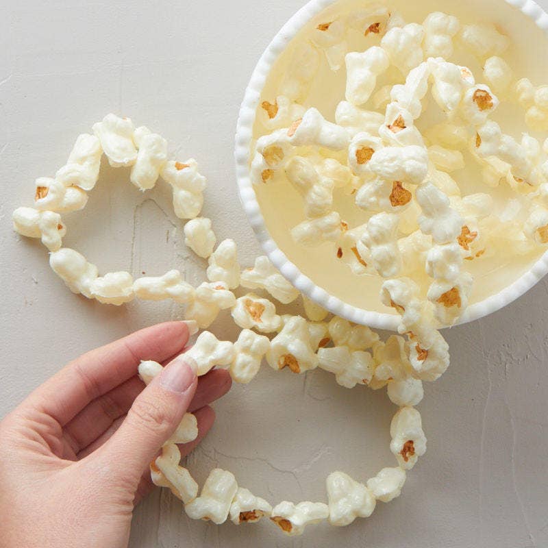 6' Artificial Old Fashion Popcorn Garland