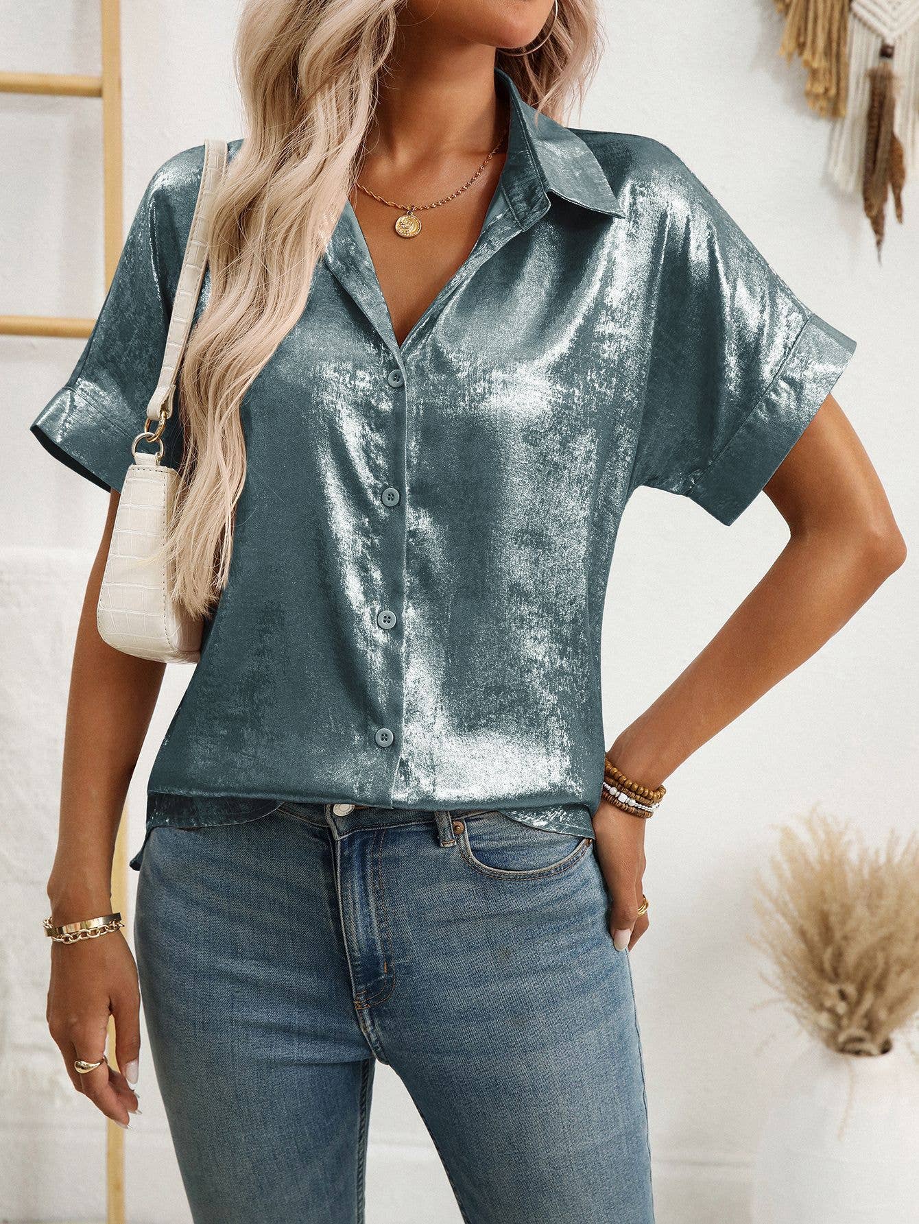 Relaxed Metallic Short-Sleeved Lapels Shirt