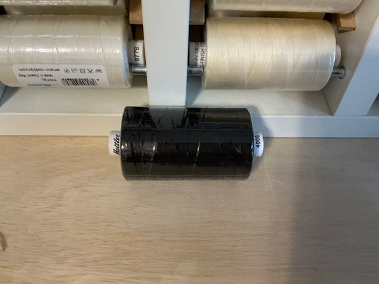 Mettler thread 4000 black