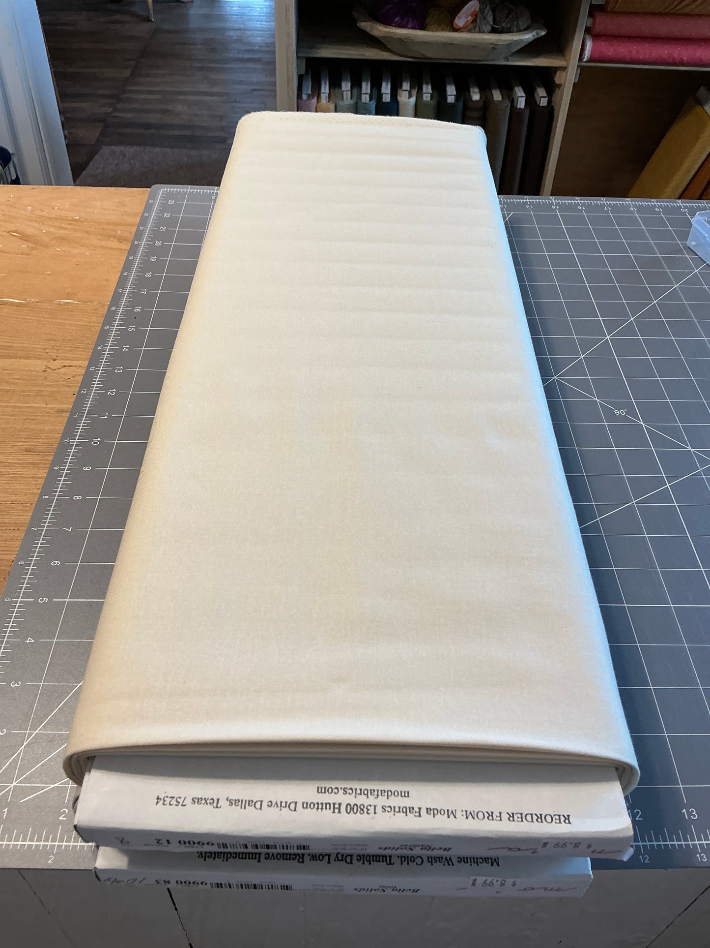 Bella solids natural