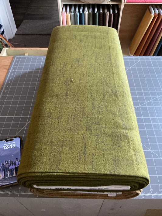 Primo plaid tweed olive