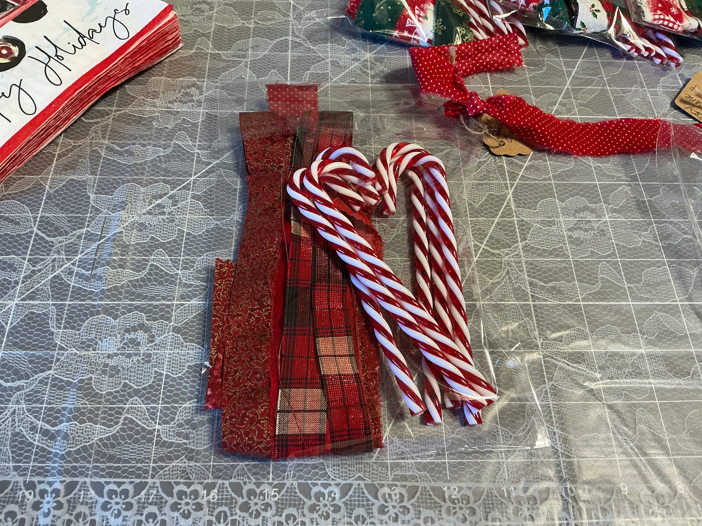 DIY fabric Candy Cane