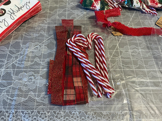 DIY fabric Candy Cane