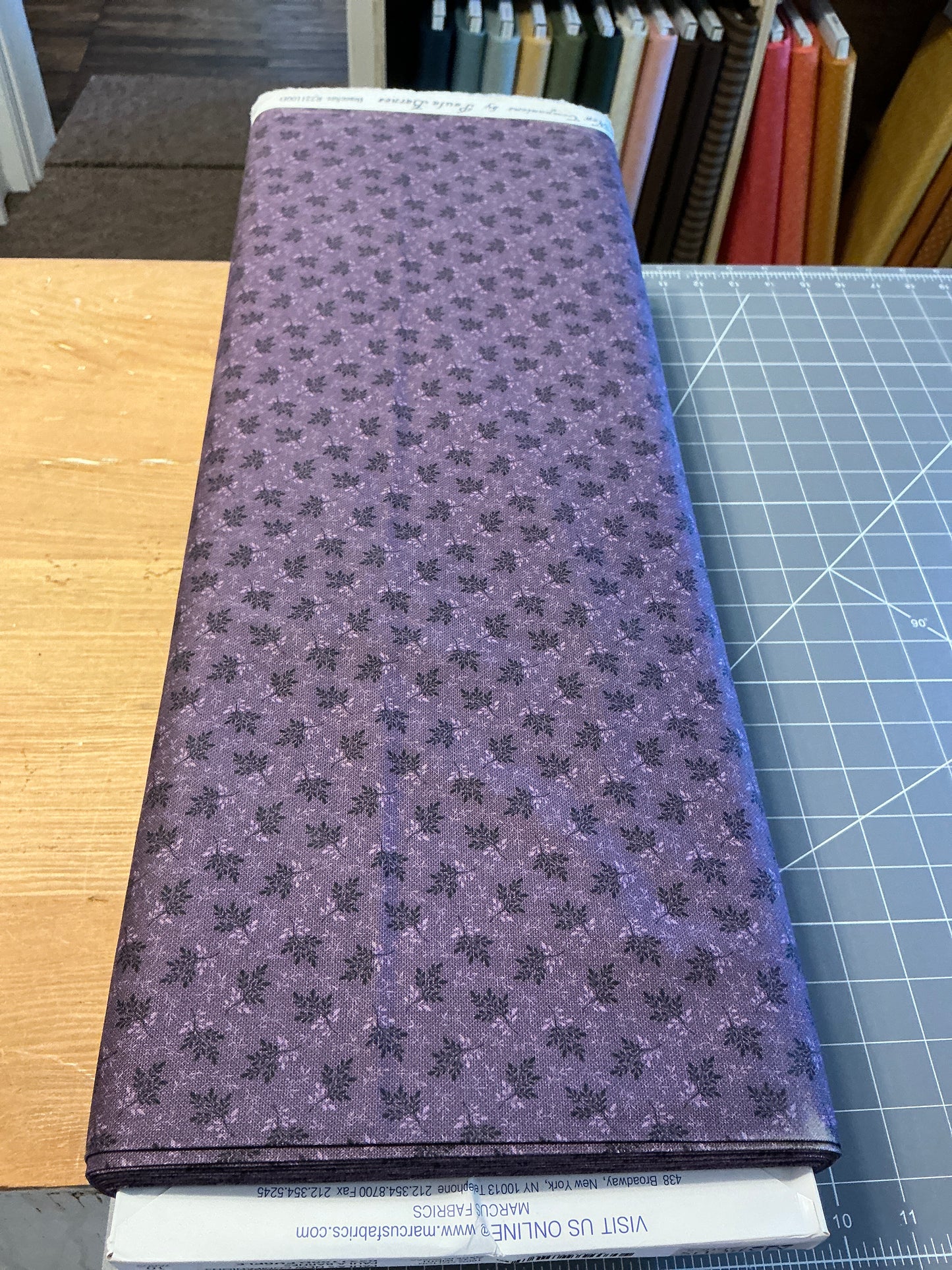 Branches purple 1100D