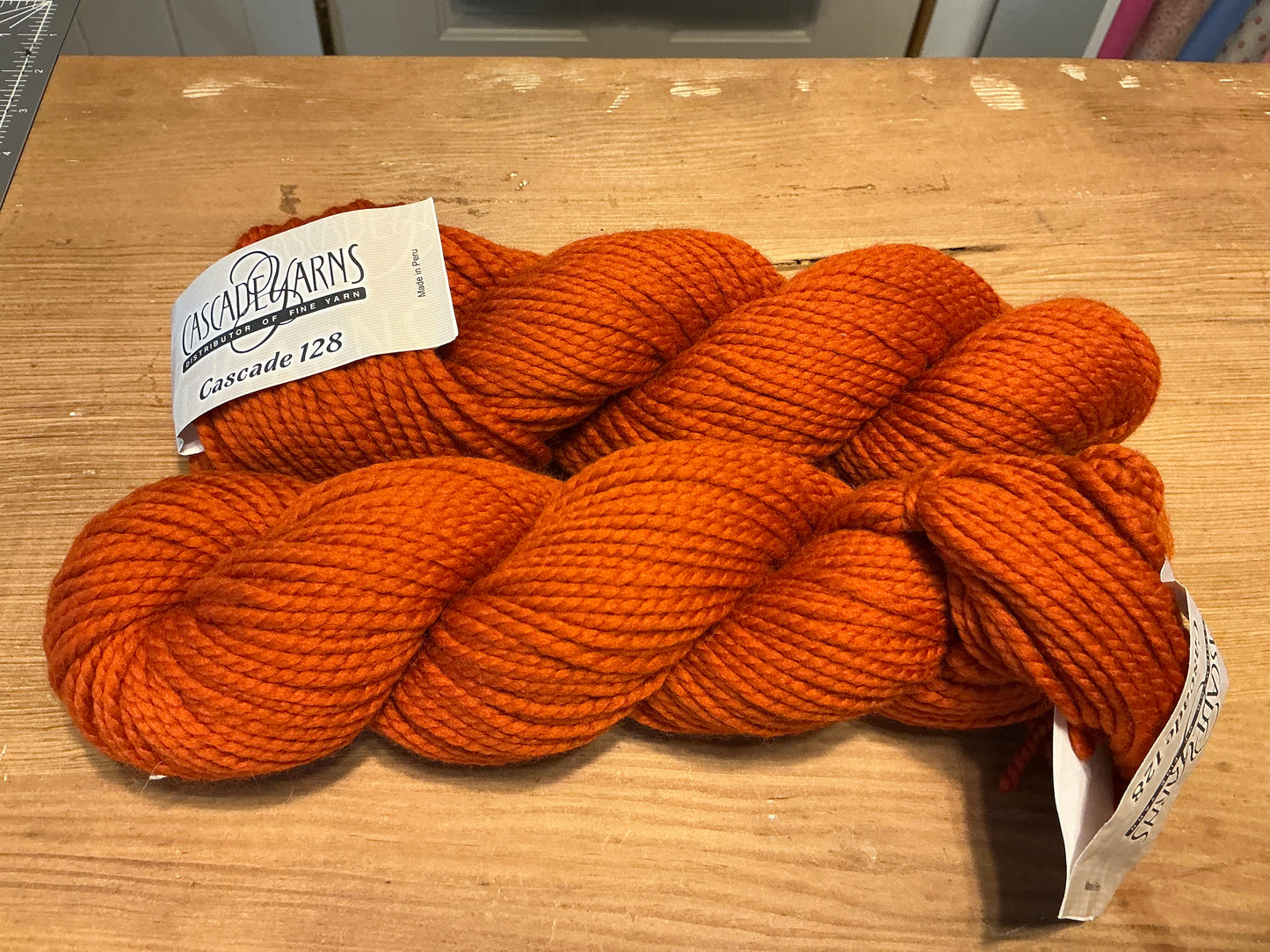 Cascade yarn 128