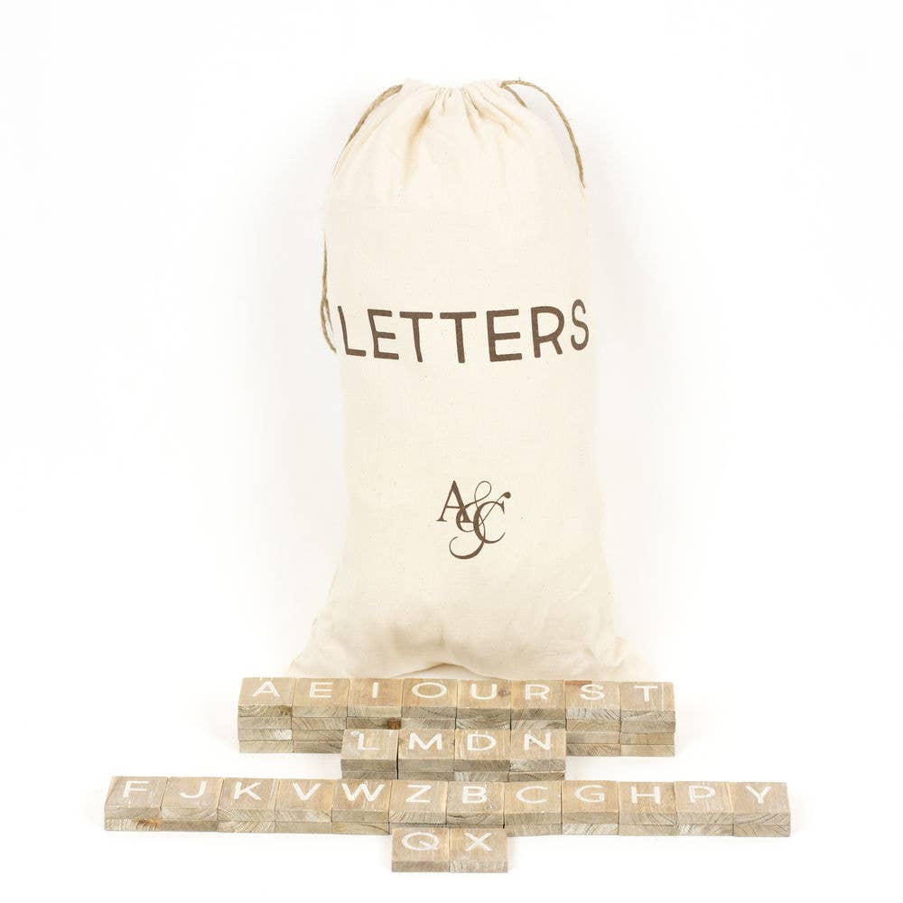 15740 - 70 pcs bag 1.5x1.75 (NATURAL LETTERS) LETTERBOARD