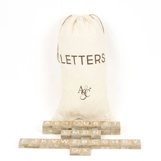 15740 - 70 pcs bag 1.5x1.75 (NATURAL LETTERS) LETTERBOARD