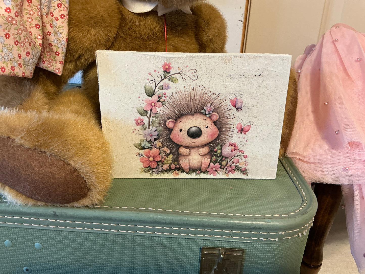 Handmade specially shelf sitters,children’s