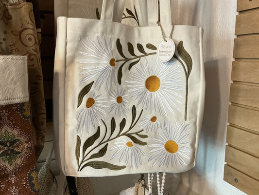 Daisy embroidery tote