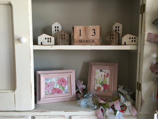 Pink frames