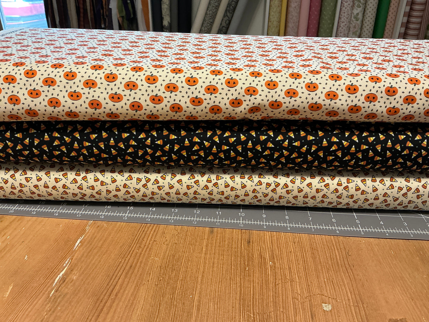 Historic Halloween 393D cream