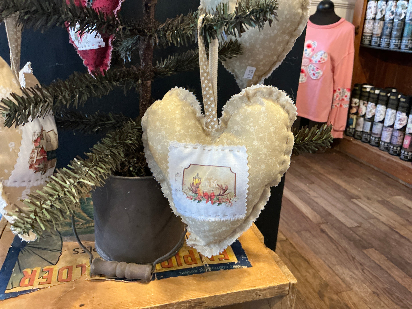 Lrg. Handmade Christmas Hearts