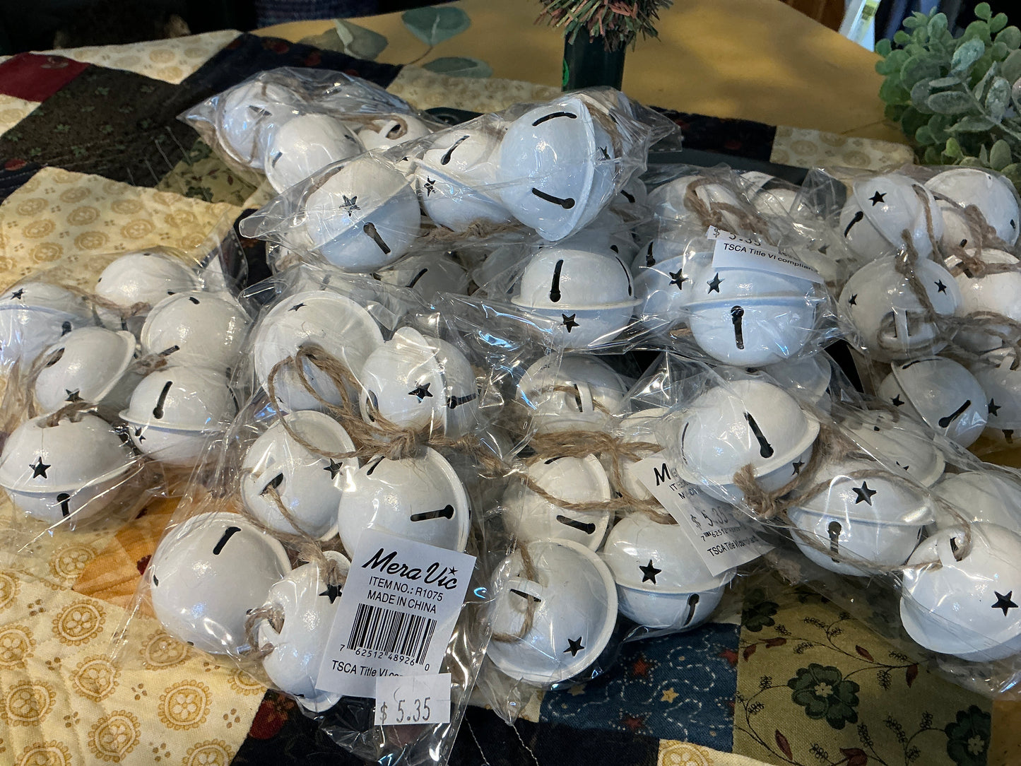 jingle Bells (small white)