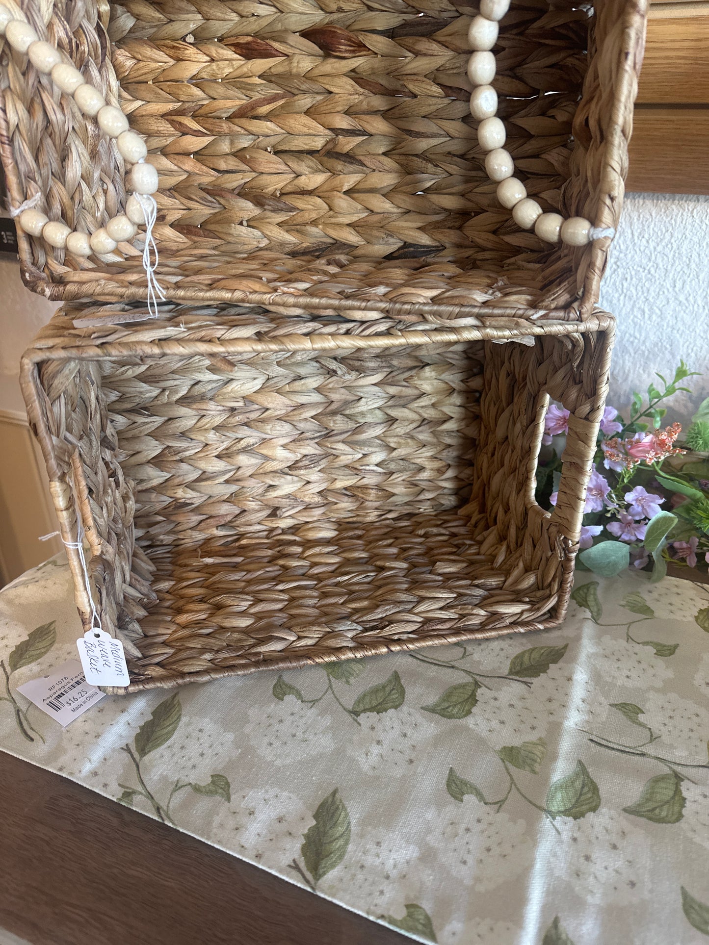 Medium weave basket